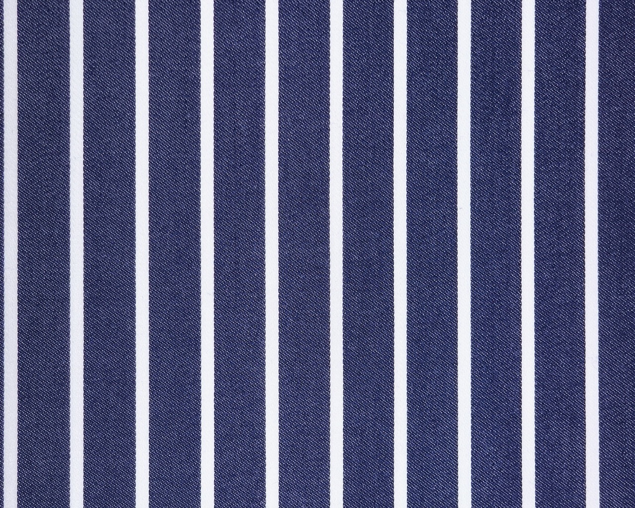 ga.za.ba 100% Cotton Shirting Fabric